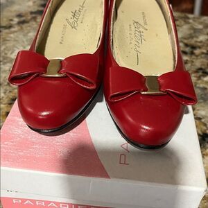Paradise Kittens 1960’s shoes red sz4